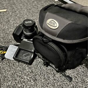 Kodak Black Camera with Digital Case